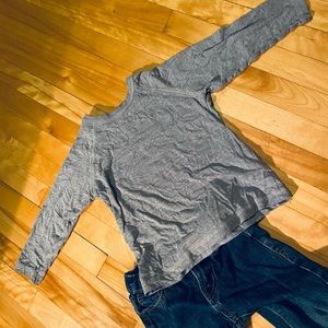 Basic long sleeve t-shirt (baseball cut) size 3 kid